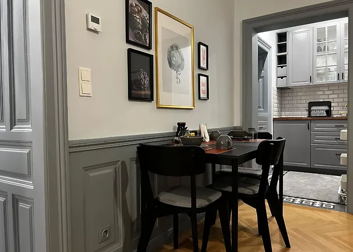Authentic Viennese Living